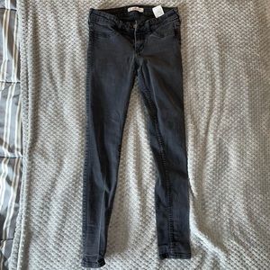 Hollister Black Denim Women’s Jeans (5S)